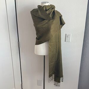 Chic Olive Green Wrap Scarf